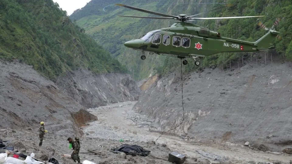 Drama u Nepalu: Dva Radnika Spasena Iz Tunela Trishuli 3A, Spasioci Čuju Glasove