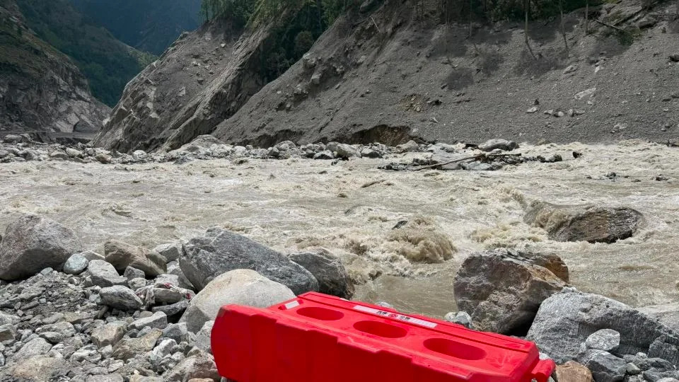 Gyirong: Granična luka izbrisana, sudbina stotina i dalje nepoznata