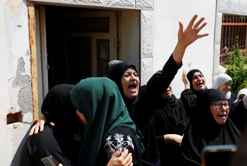 Ekskalacija na Zapadnoj Obali: Dvoje Palestinaca Ubijeno u Sukobima Sa Doseljenicima i Izraelskom Vojskom