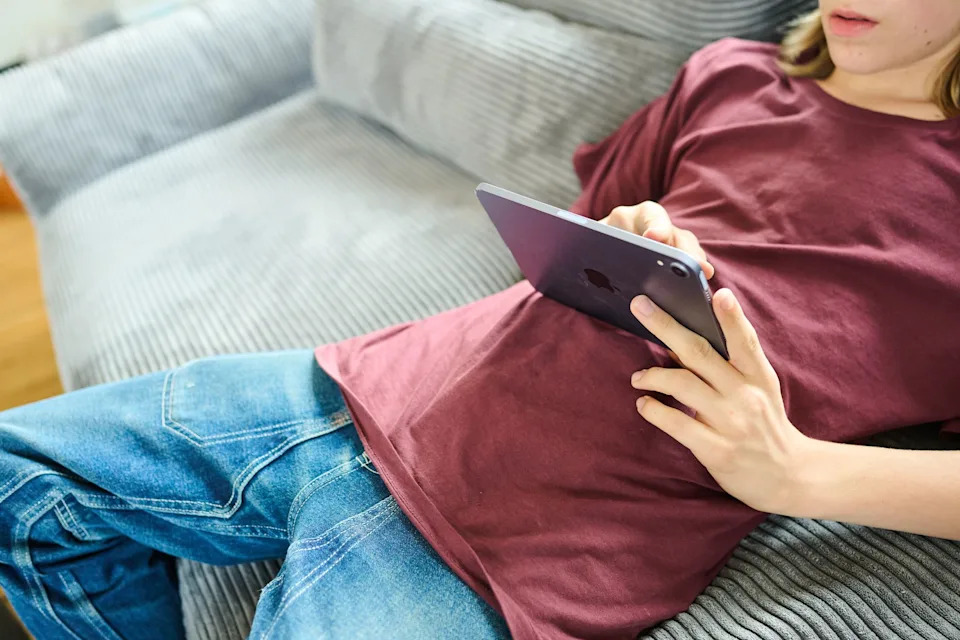 Mincels — Kombinacija 'Incel' Pokreta i Islamizma Koja Zabrinjava Nemačku Bezbednost