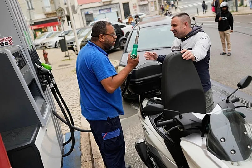 Record Fuel Prices Spark Road Protests Across Portugal