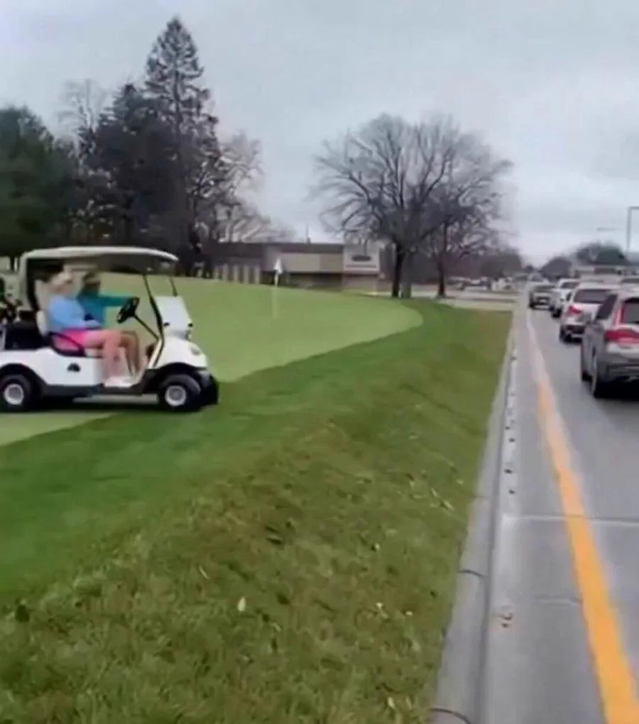 Fact Check: Viral Clip Of Golf Carts Entering Traffic Near Naperville Is AI-Generated