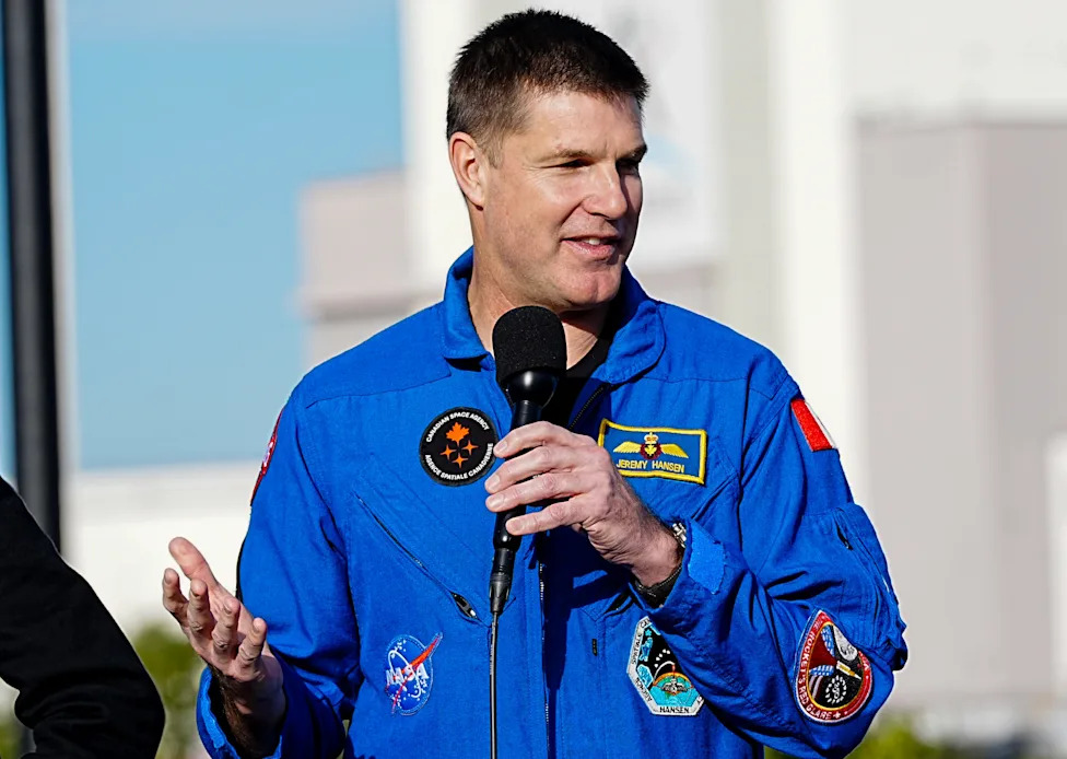 Victor Glover, pilot misije Artemis II, preuzima rukovodnu ulogu na Cal Poly