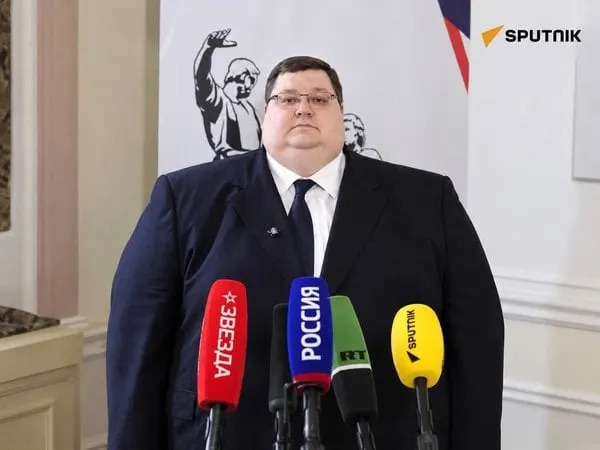 Provera činjenica: Viralna fotografija Igora Čajke lažirana pomoću veštačke inteligencije