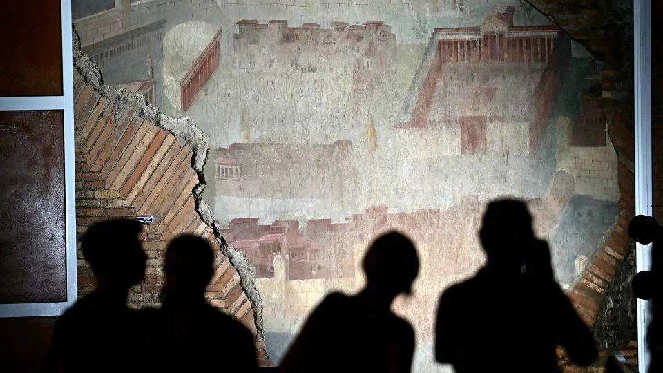 Otkriven Najveći Rimski Zidni Mozaik: Veliki Mozaik Prikazuje Misteriozni Lučki Grad