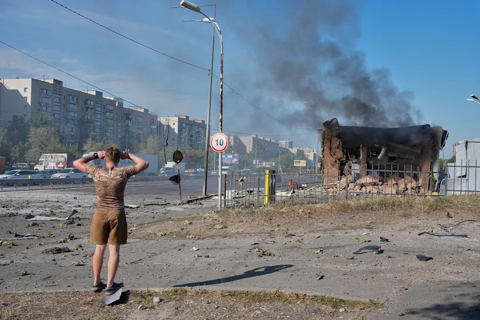 Ruski dronovi gađali benzinske pumpe u Kijevu — cilj: uznemiravanje civila