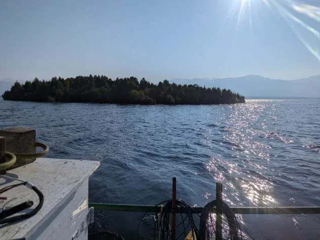 Floating 'Island' on B.C.'s Williston Reservoir Tracked — Mystery Largely Solved
