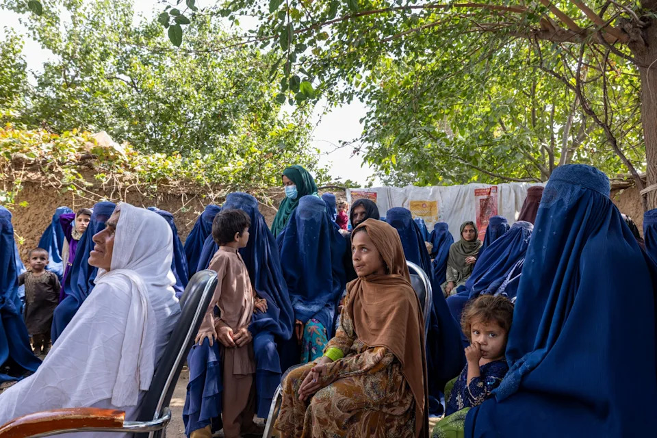 Poslednja babica pod Tora Borom: klinika na ivici dok pomoć presušuje