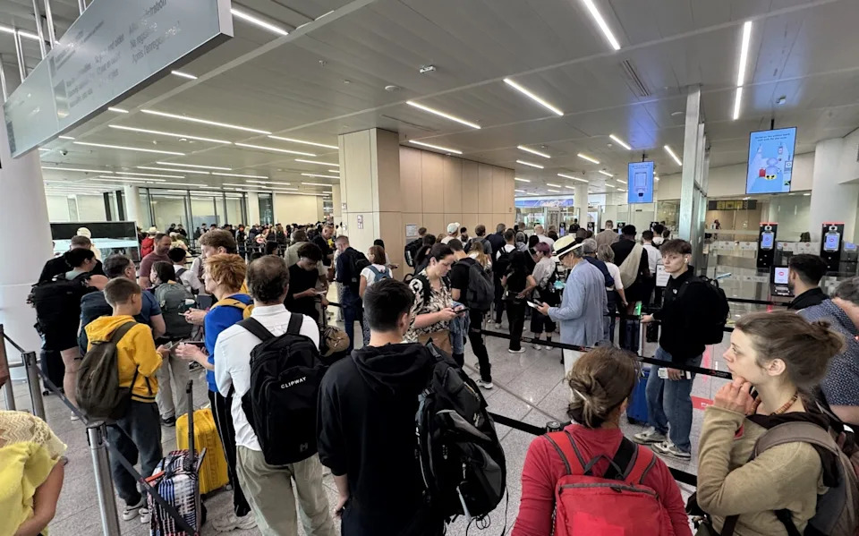 EU Pauses Full Rollout of Entry‑Exit Biometric System for Nine Countries After Repeated IT Failures