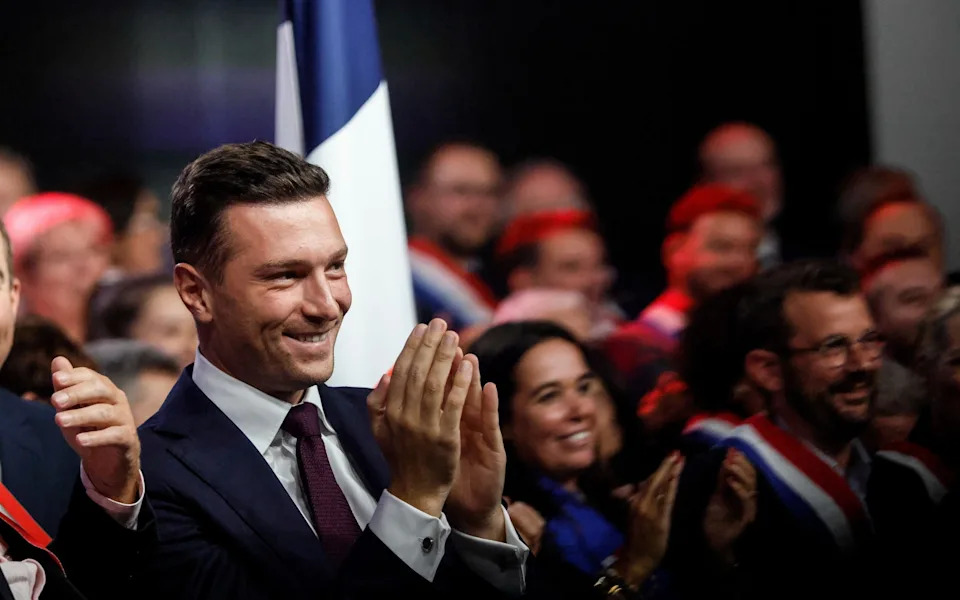 Le Pen Vows 'National Priority' for French Citizens as She Launches 2027 Bid