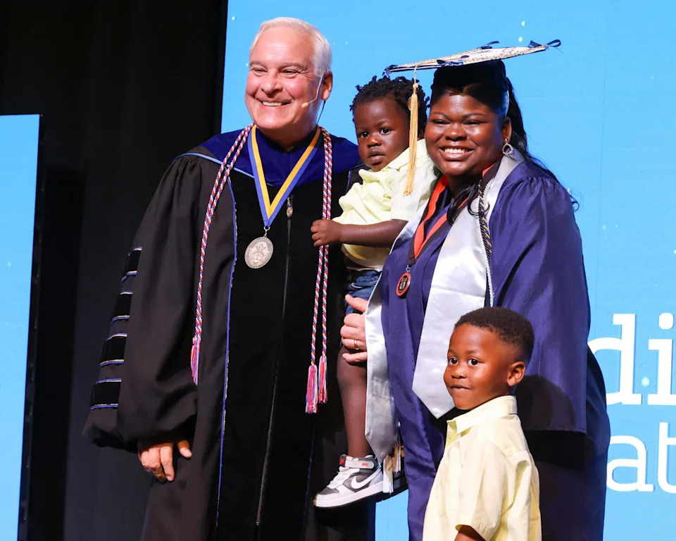 DeSantis’ Spending Hypocrisy Exposed by His Own Appointees — $103K Bonus for College President Draws Criticism