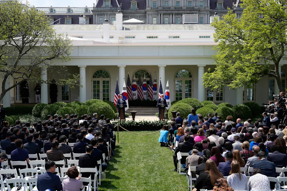 Trump Unveils Lavish Interior Renderings of Controversial New White House Ballroom