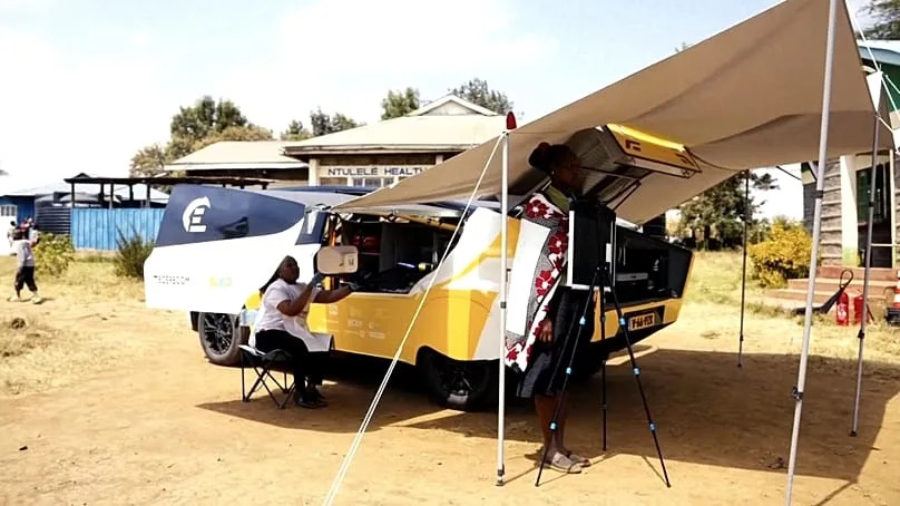 Stella Juva: Kenya Trials Solar-Powered Ambulance to Deliver Diagnostics Off-Grid