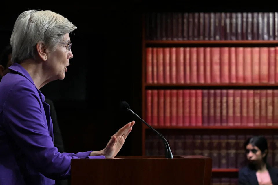 Nationwide Slide: Trump Approval Falls to 34% as 60% Disapprove — State Ratings Drop Ahead of Midterms