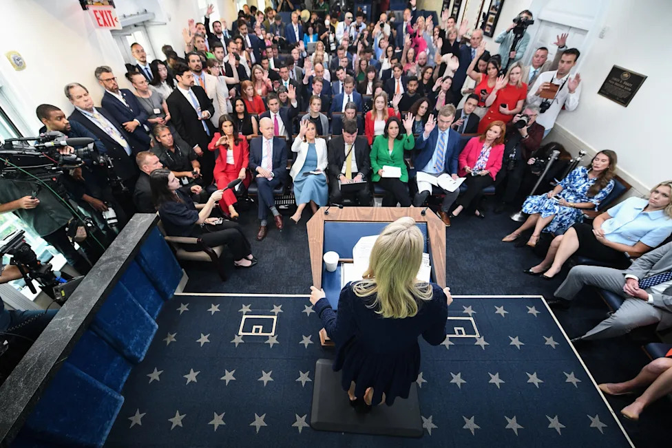 Is Trump’s New White House Ban On Select News Outlets Legal? A Complex First Amendment Fight Looms