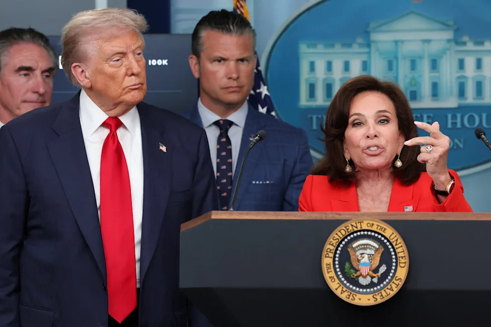 Is Trump’s New White House Ban On Select News Outlets Legal? A Complex First Amendment Fight Looms
