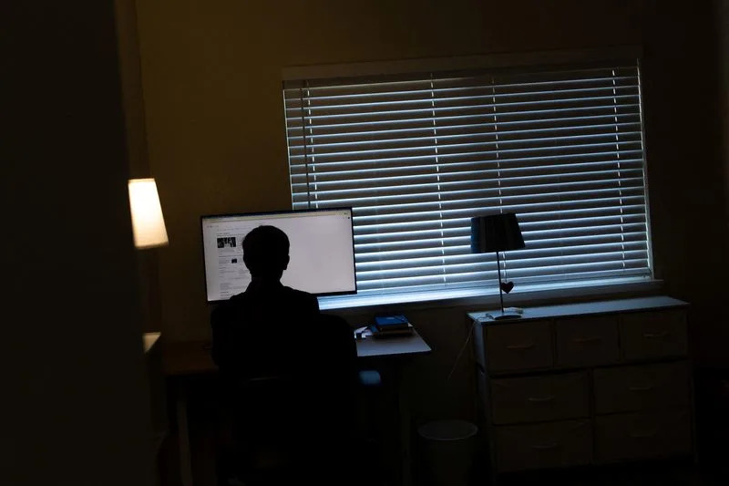 Ten Days That Shook AI: Resignations, Escapes and Calls to Slow Down