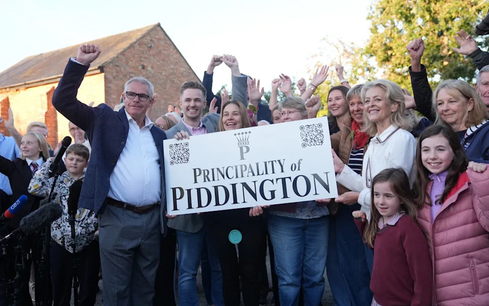Bat Dossier Submitted to Police as Piddington Asylum Camp Plans Face Ecological Challenge