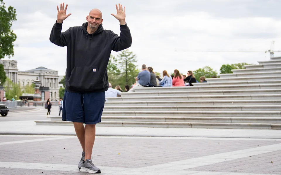 ‘Temu Democrat’ Fetterman Deepens Rift With Democrats — Dallas Address Fuels Party‑Switch Fears That Could Aid Trump
