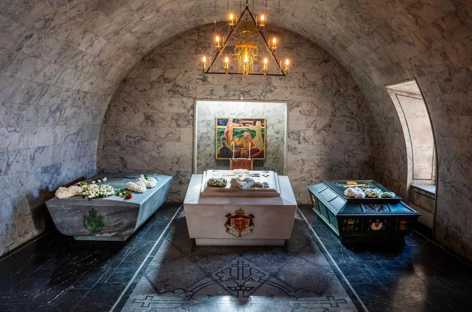 First Images of King Harald V’s Sarcophagus Released as Palace Confirms 20M NOK Cost