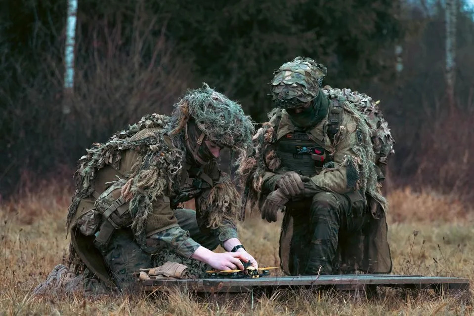 How Industry Can Help Soldiers Hold Ground In A Drone-Driven Battlefield