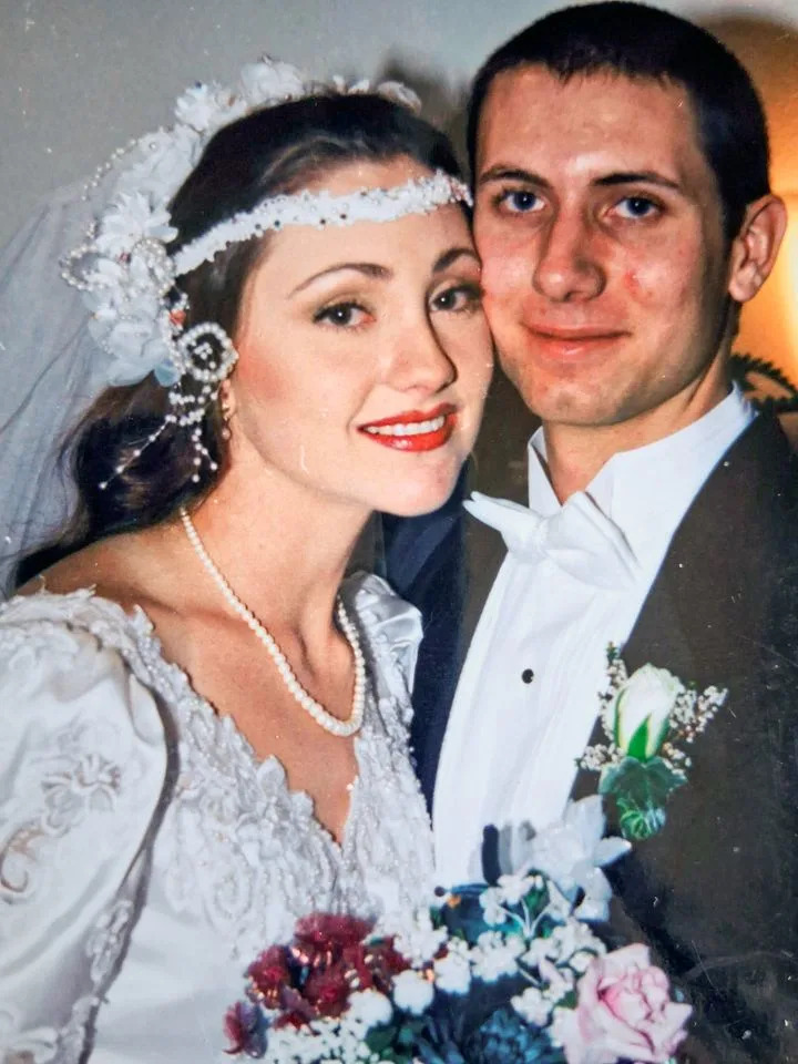 Pastor Appeared Injured After Wife Fell From Angels Landing — Indicted Two Decades Later, Died Awaiting Extradition