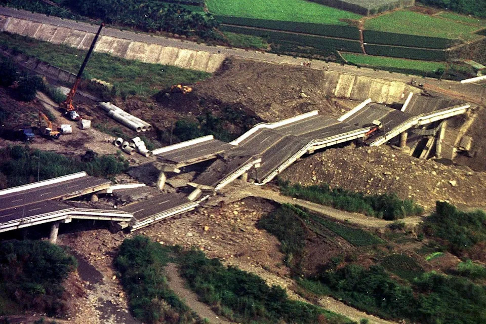 27 Years Since the 1999 Chi‑Chi (921) Earthquake: 2,400+ Dead, 100,000 Displaced — How Taiwan Rebuilt Resilience