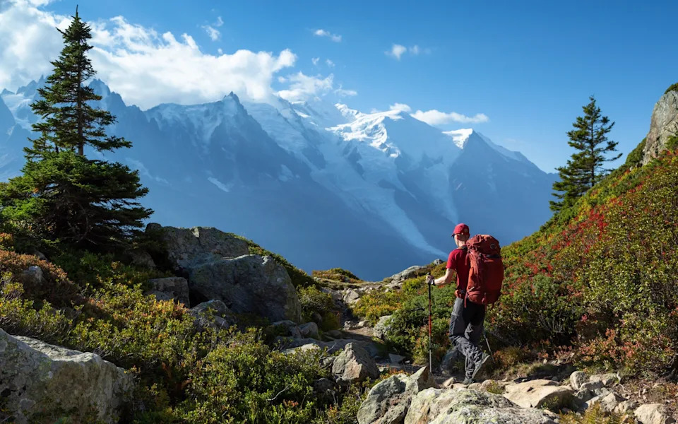 Mont Blanc Crackdown: France Bans Wild Camping and Targets Bad Behaviour on Popular 105‑Mile Trek