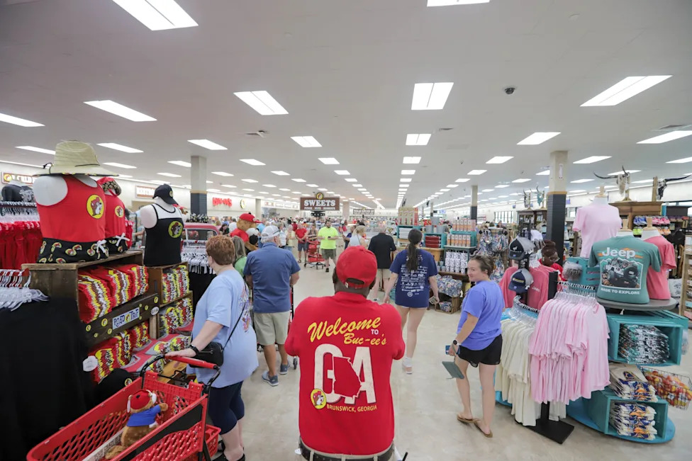Indiana Gets Its First Buc-ee's: Greenwood Approves 74,000‑Sq‑Ft Travel Center