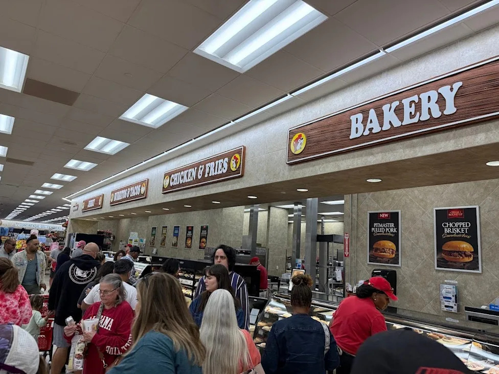 Indiana Gets Its First Buc-ee's: Greenwood Approves 74,000‑Sq‑Ft Travel Center