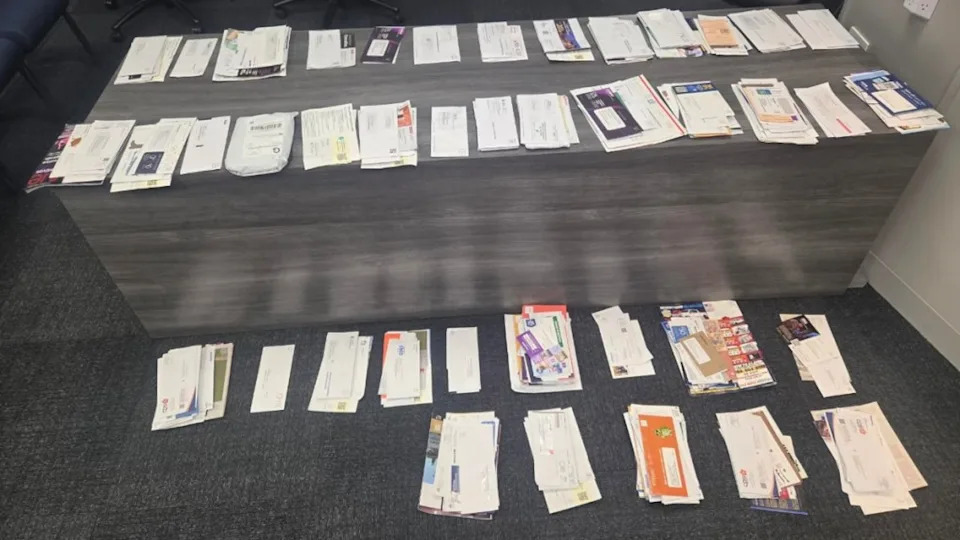 Nearly 400 Pieces of Stolen Mail Recovered After Traffic Stop — Texas Couple Arrested