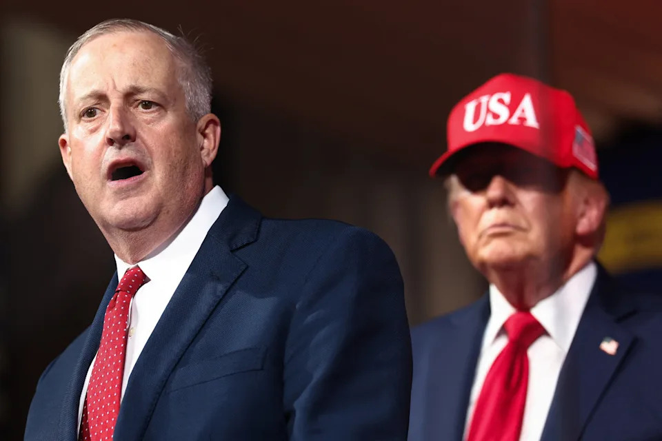 GOP Mulls Ceding Georgia and North Carolina Senate Seats as Internal Polling Falters