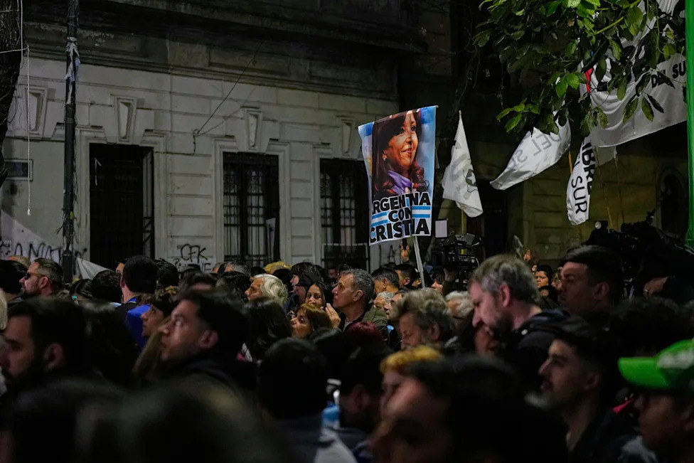 Cristina’s Shadow: Peronism’s Leadership Crisis Complicates Effort To Unseat Milei