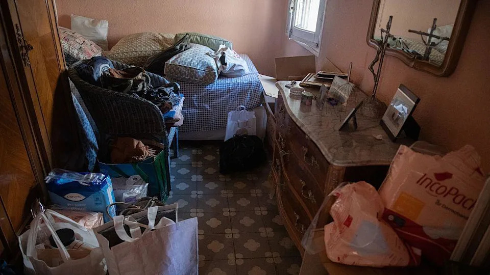 87-Year-Old Evicted After 70 Years in Madrid Flat as Housing Crisis Sparks Protests