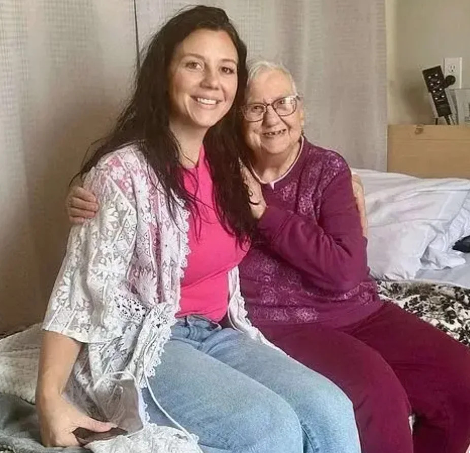 ‘Covered in Blood’: Family Demands Probe After 83-Year-Old Ontario Woman Dies Under MAiD