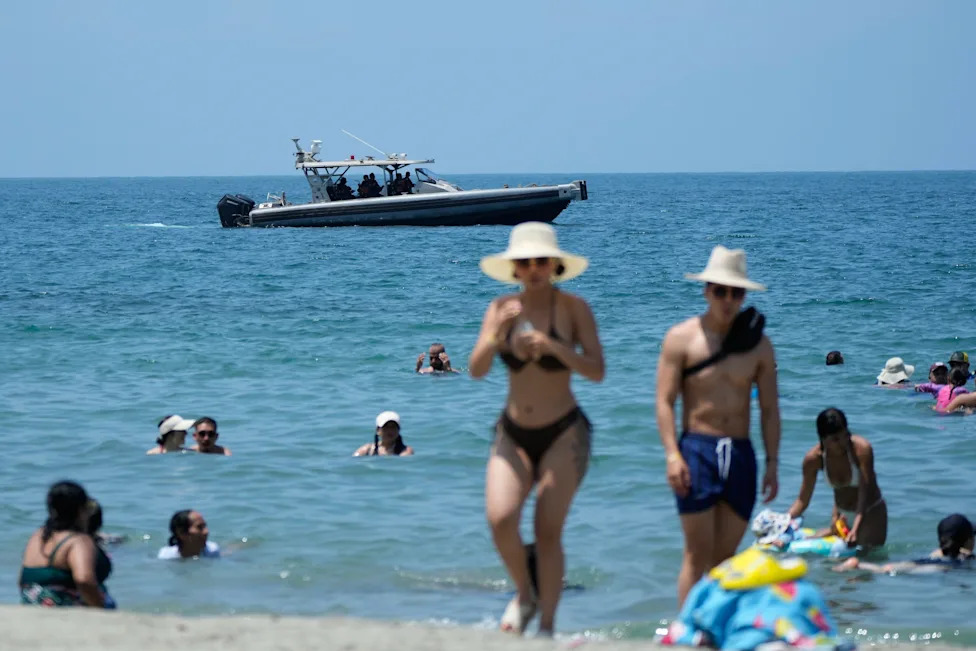 Colombia Deploys Troops to Santa Marta After Gang Violence; President Vows Crackdown
