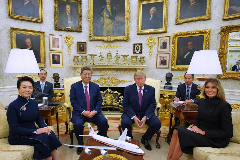 Melania Trump and Peng Liyuan Tour Smithsonian in High‑Profile Cultural Diplomacy