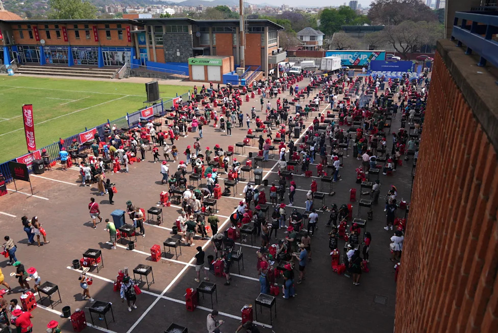 Thousands Fill Pretoria Stadium in Bid to Break World 'Braai' Cookout Record