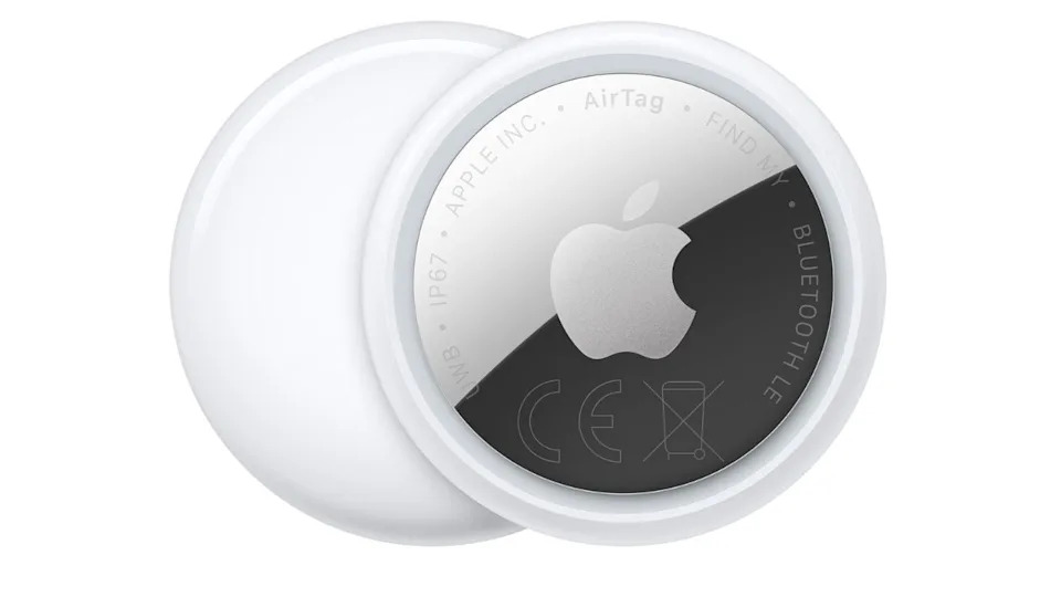 Bought a New Car — Got an AirTag Alert: Woman Finds Tracker Hidden Behind Dashboard
