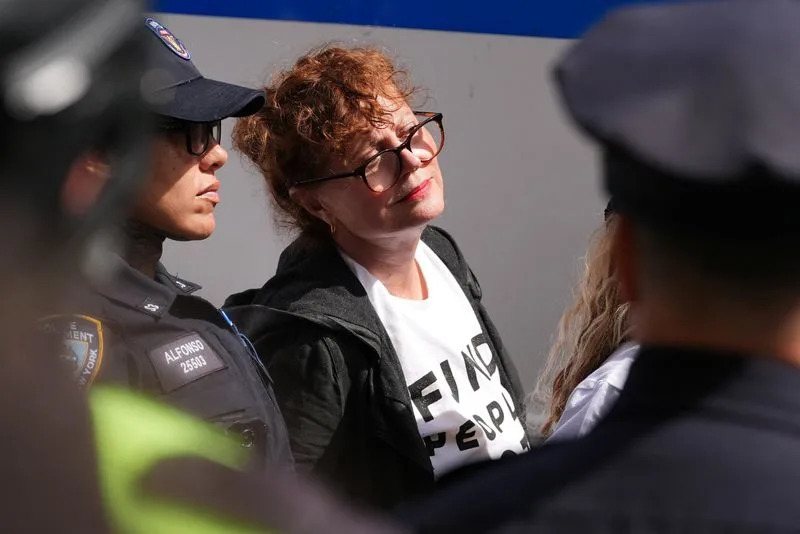 About 30 Detained as Actors and Politicians Protest Netanyahu Outside the UN