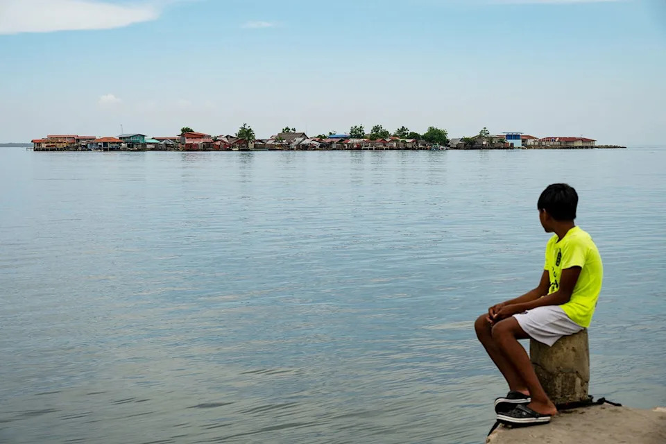 Guna Community Weighs Trade-Off: Undersea Power Link and Highway Could Open Remote Lands