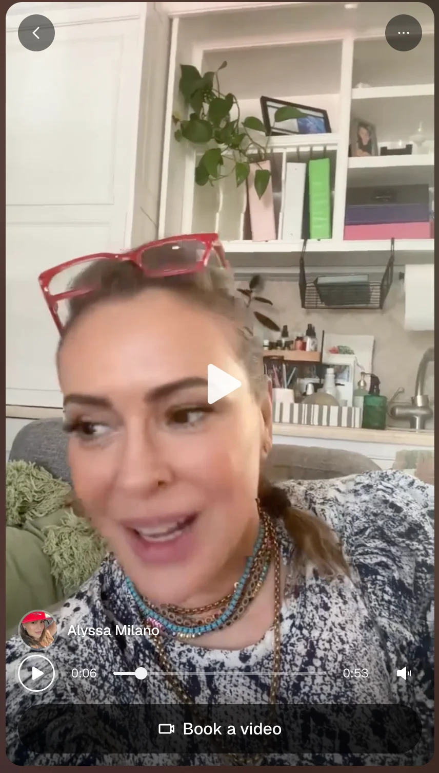 Fact Check: Viral Clips Falsely Portray Alyssa Milano, Rachael Harris and Sean Astin Backing “All Democrats Are Criminals” — Not From The New York Times