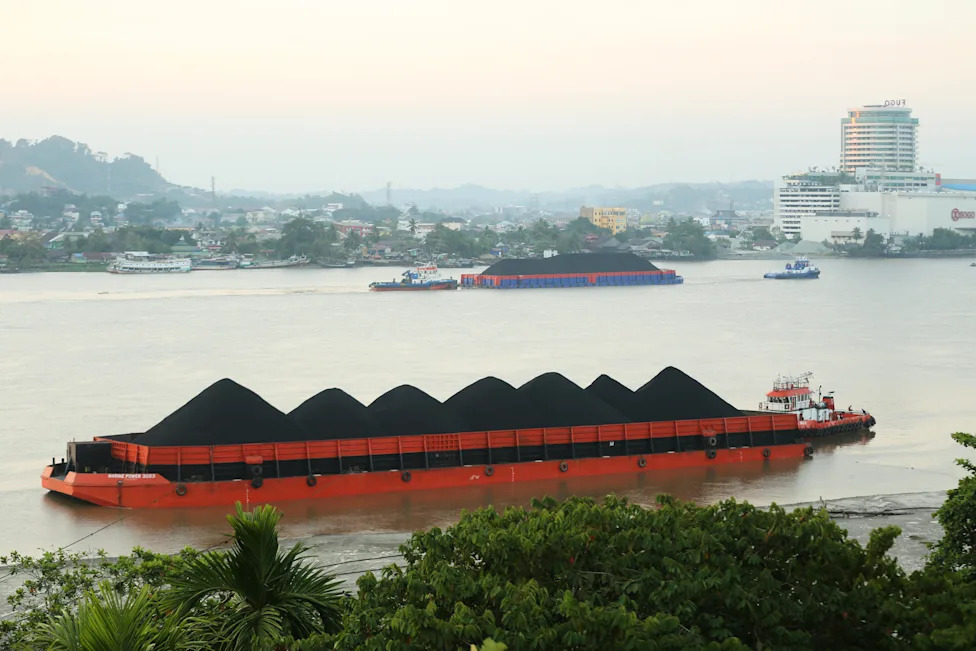 China Largely Honors 2021 Pledge to End Overseas Coal Financing — Loopholes Let Coal Persist