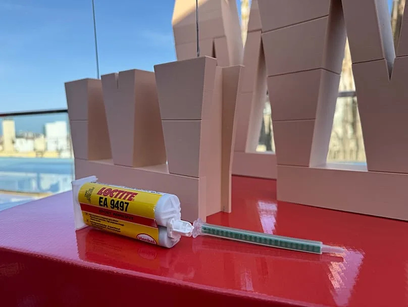 How Stone, Steel and 21st-Century Adhesive Brought the Sagrada Família's Central Tower to 172.5 m