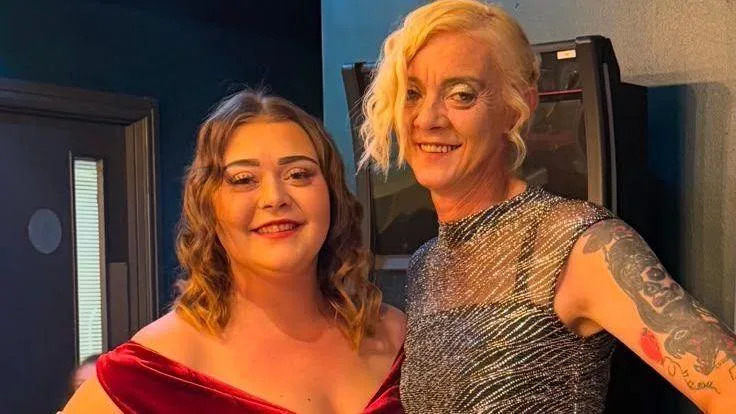 Transplant Survivor, 28, Now 14 Weeks Pregnant — Credits Donor Family for ‘Second Chance’