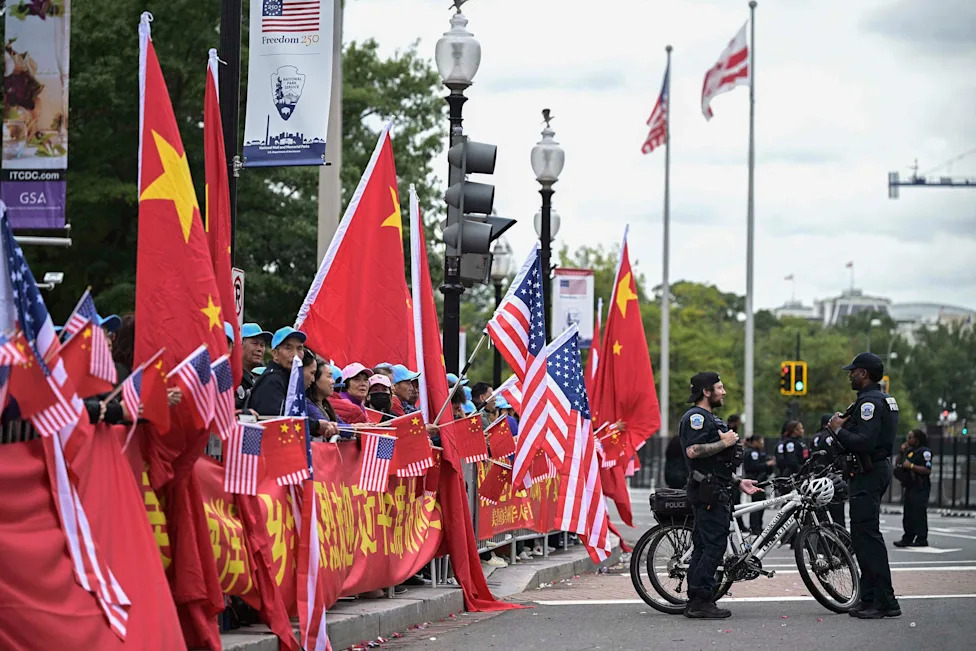 Rising Prices, Slipping Approval, Lingering War: Trump Faces Domestic Backlash After Xi Visit