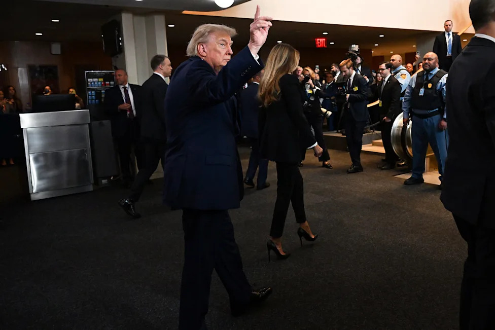 Plummeting Trump Approval Could Spell Major Midterm Losses for Republicans
