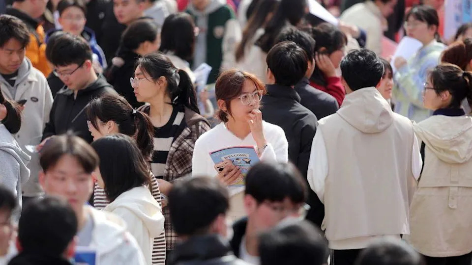 Why Young Chinese Are Flocking to Professor Biao Xiang — An Academic Who Talks About Anxiety and Meaning