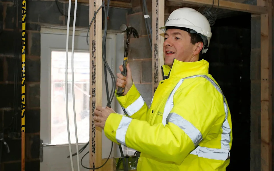 Burnham's Early Test: Recycling Old Ideas Risks Failing Britain’s Big Challenges