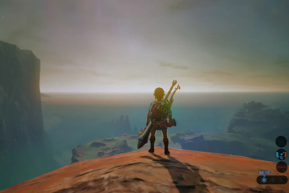 Playing Solo, Not Necessarily Lonely: Survey Links Zelda and Yoshi Games With Lower Loneliness and Greater Stoicism